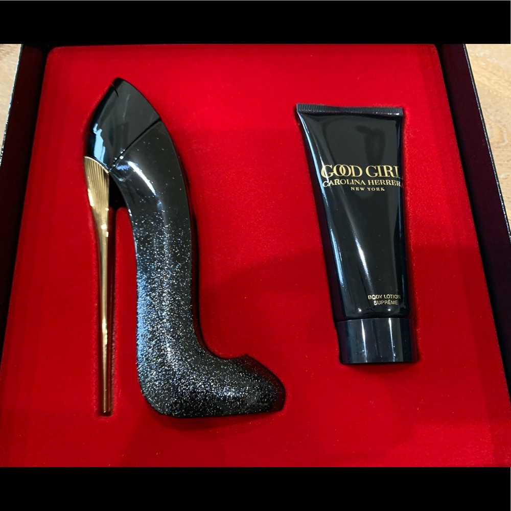 Good Girl Supreme By Carolina Herrera